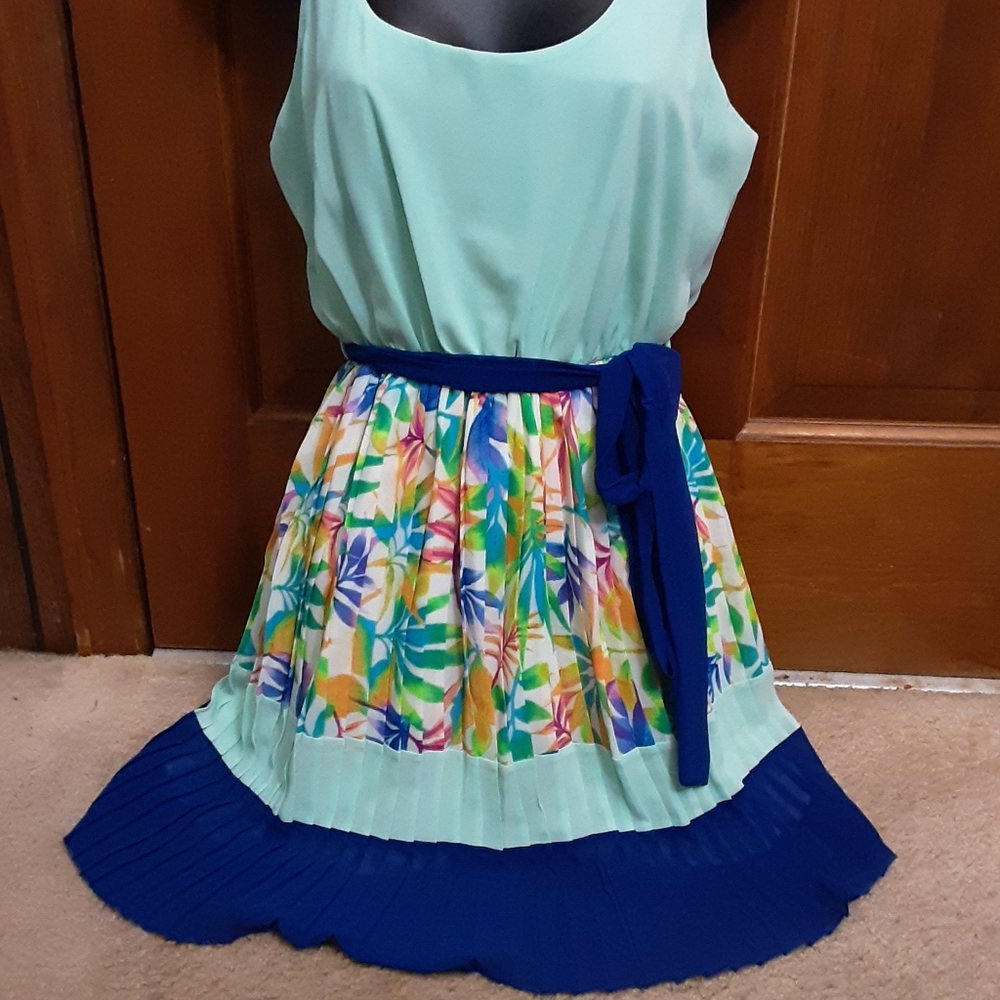 Blue Tunic - Picture 2 of 4